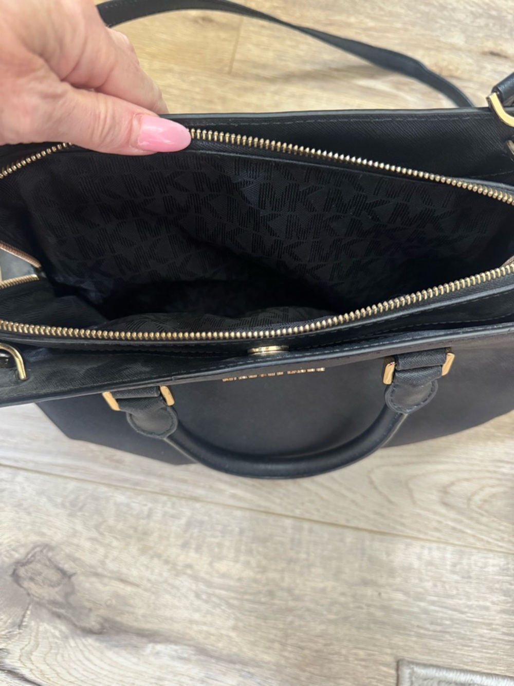 Michael Kors Black Saffiano Leather Satchel with Gold Accents - Picture 2 of 6